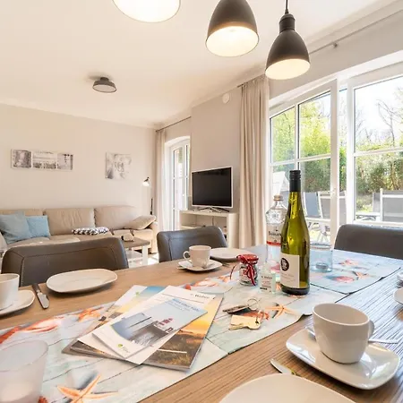 Holiday home Haus Am Leuchtturm 4 Wyk auf Foehr